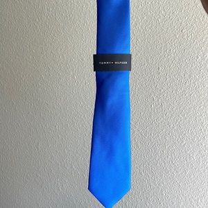 NWT TOMMY HILFIGER blue tie